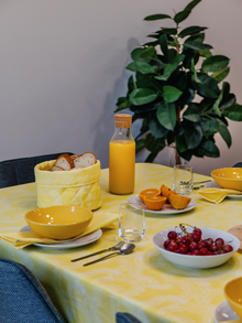  Toalha de Mesa Ondas Amarelo